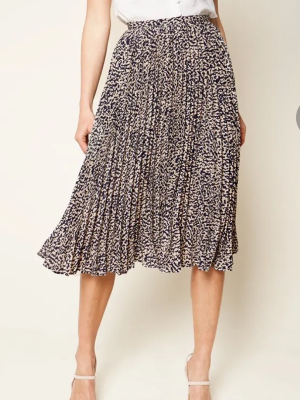 NWT Sugarlips Navy & Cream Pleated Midi Skirt